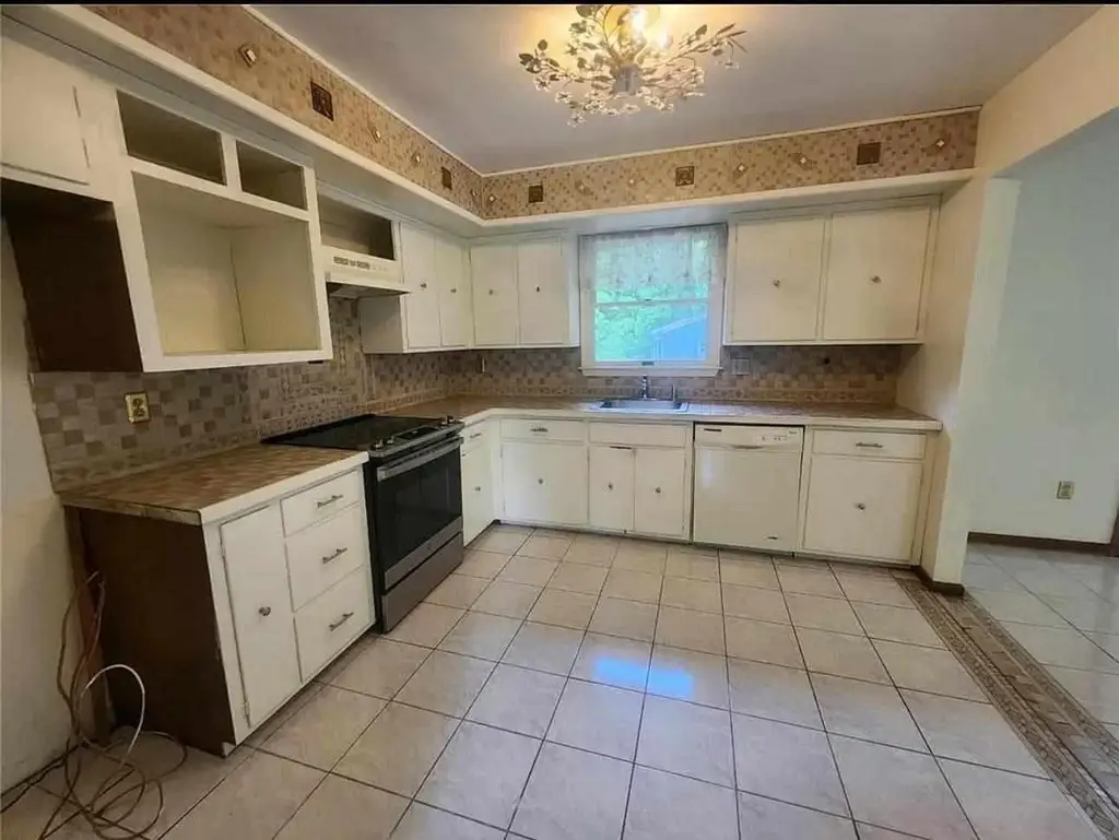 Before: Kitchen Update